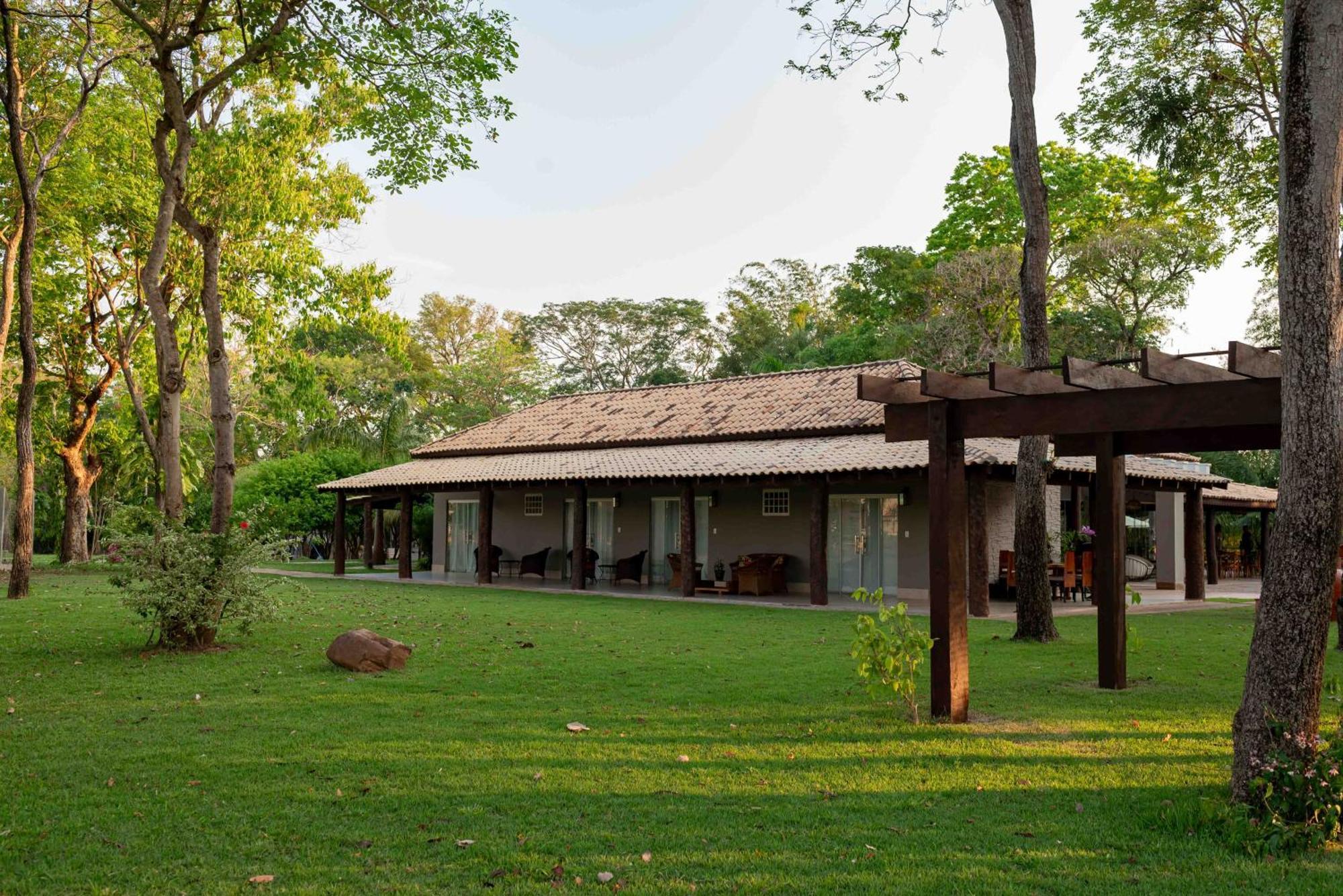 Spa Agua Milagrosa Cuiabá Exterior foto