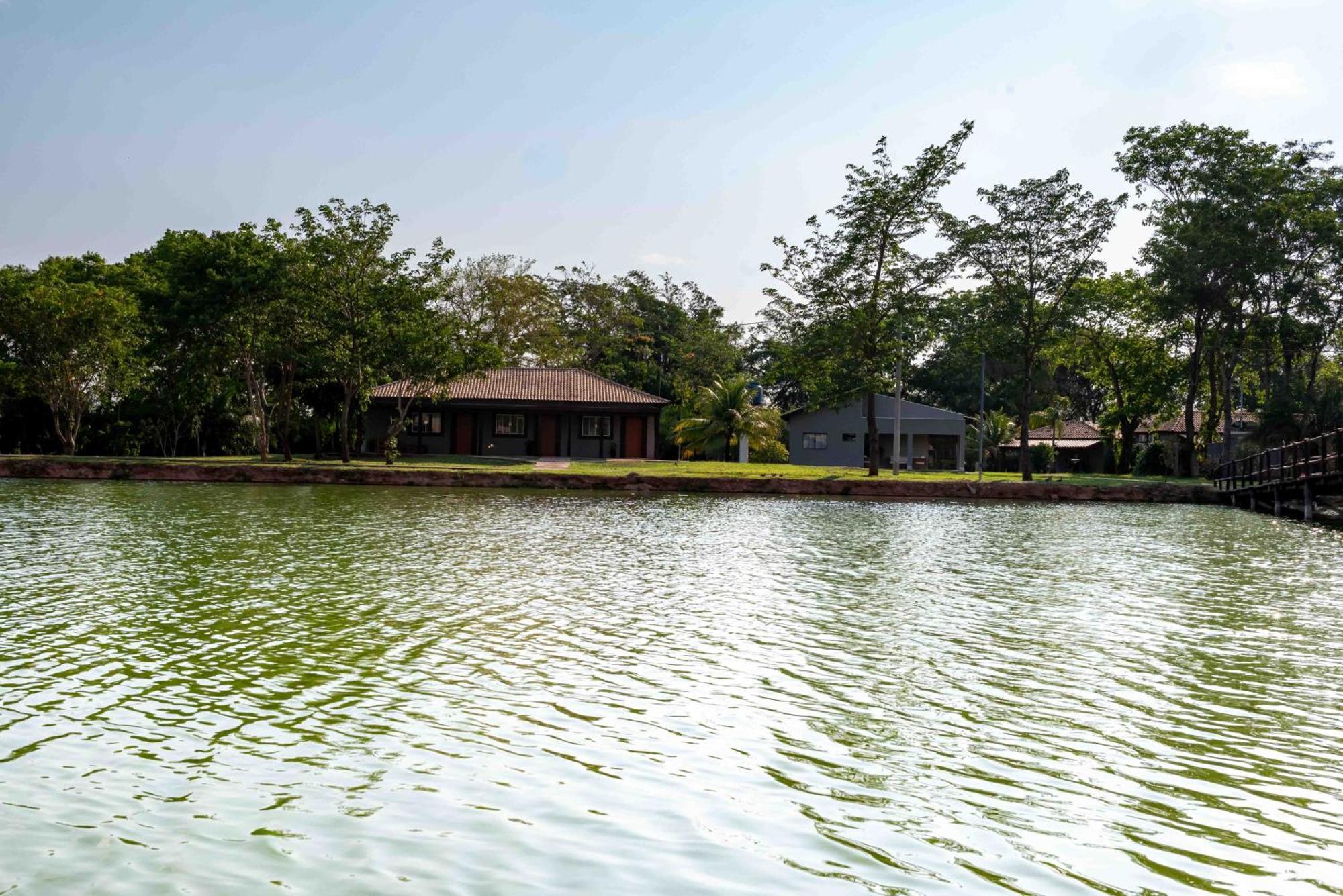 Spa Agua Milagrosa Cuiabá Exterior foto